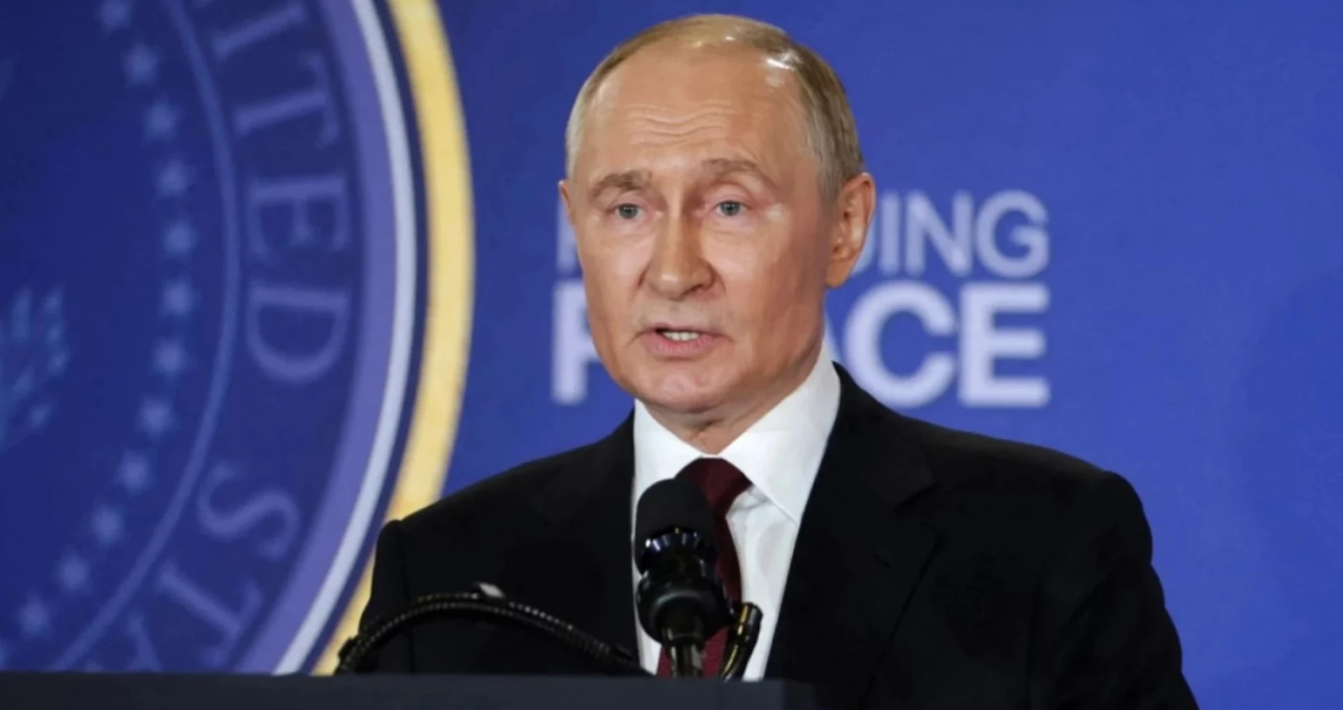 Путін у Китаї заперечив, що війна в Україні розпочалася з нападу Росії