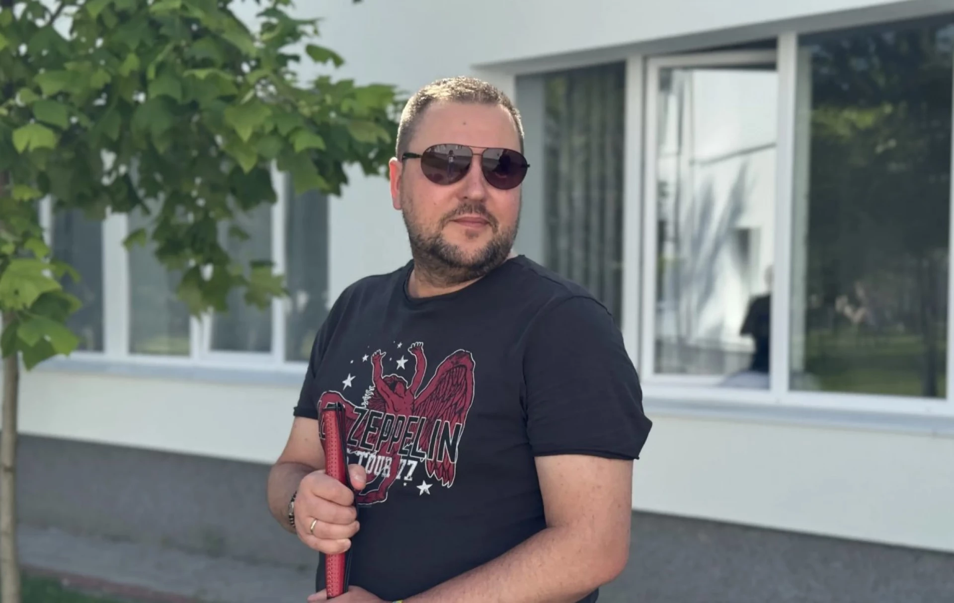 У Львові рятують зір десантнику, який втратив одне око