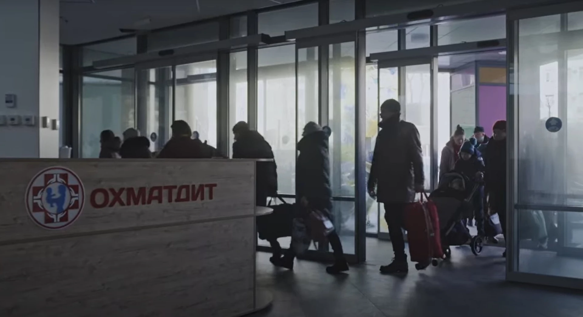 «Не так, як раніше»: про лікарів «Охматдиту» та їх роботу в умовах війни зняли документальний фільм