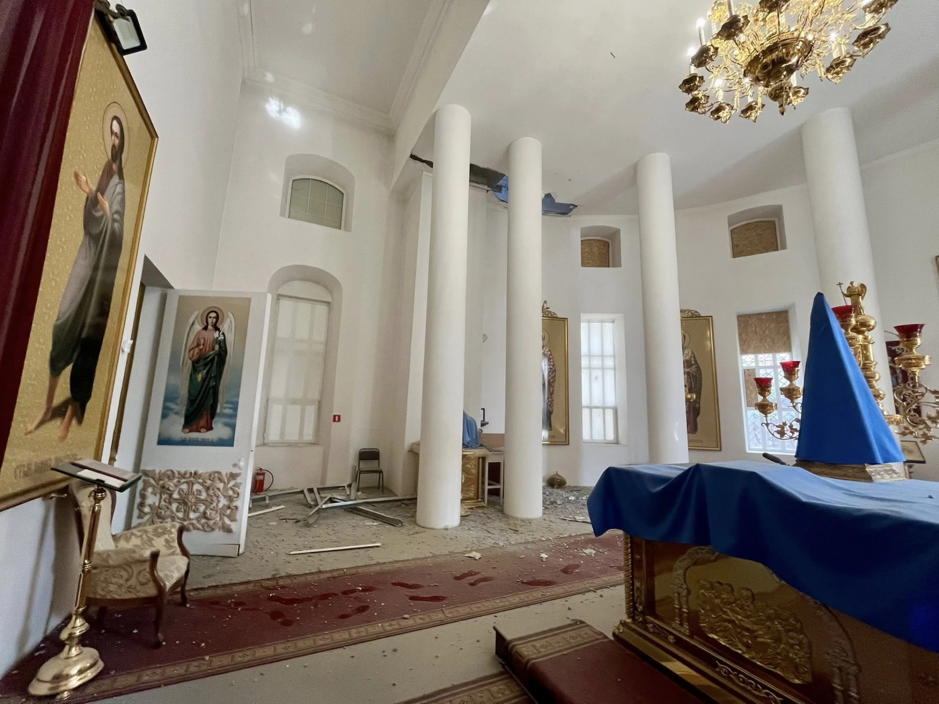 Росіяни під час обстрілу пошкодили Успенський собор московського патріархату у Херсоні
