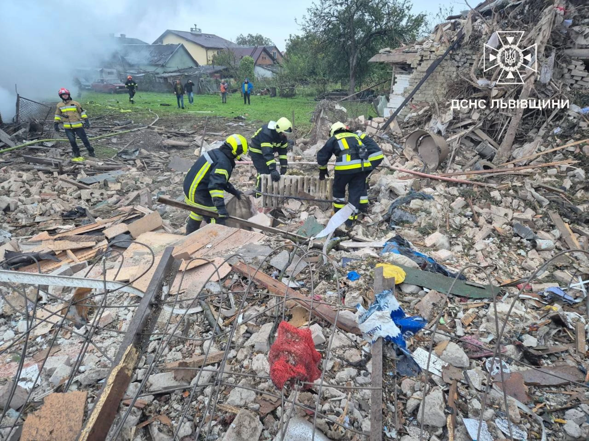 Чотири людини загинули у Львівській області внаслідок повітряної атаки РФ