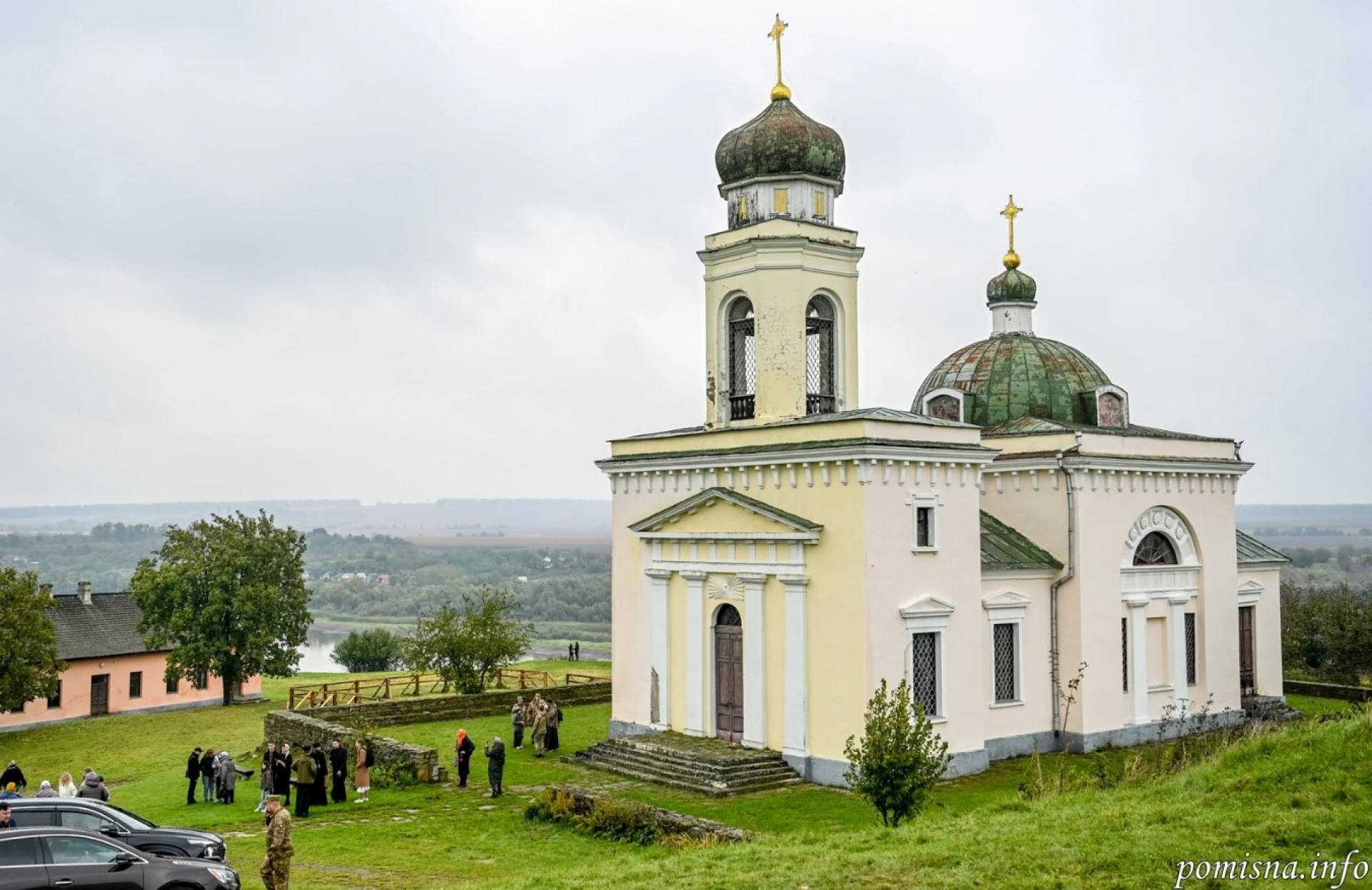 У храмі Хотинської фортеці вперше молилися українською