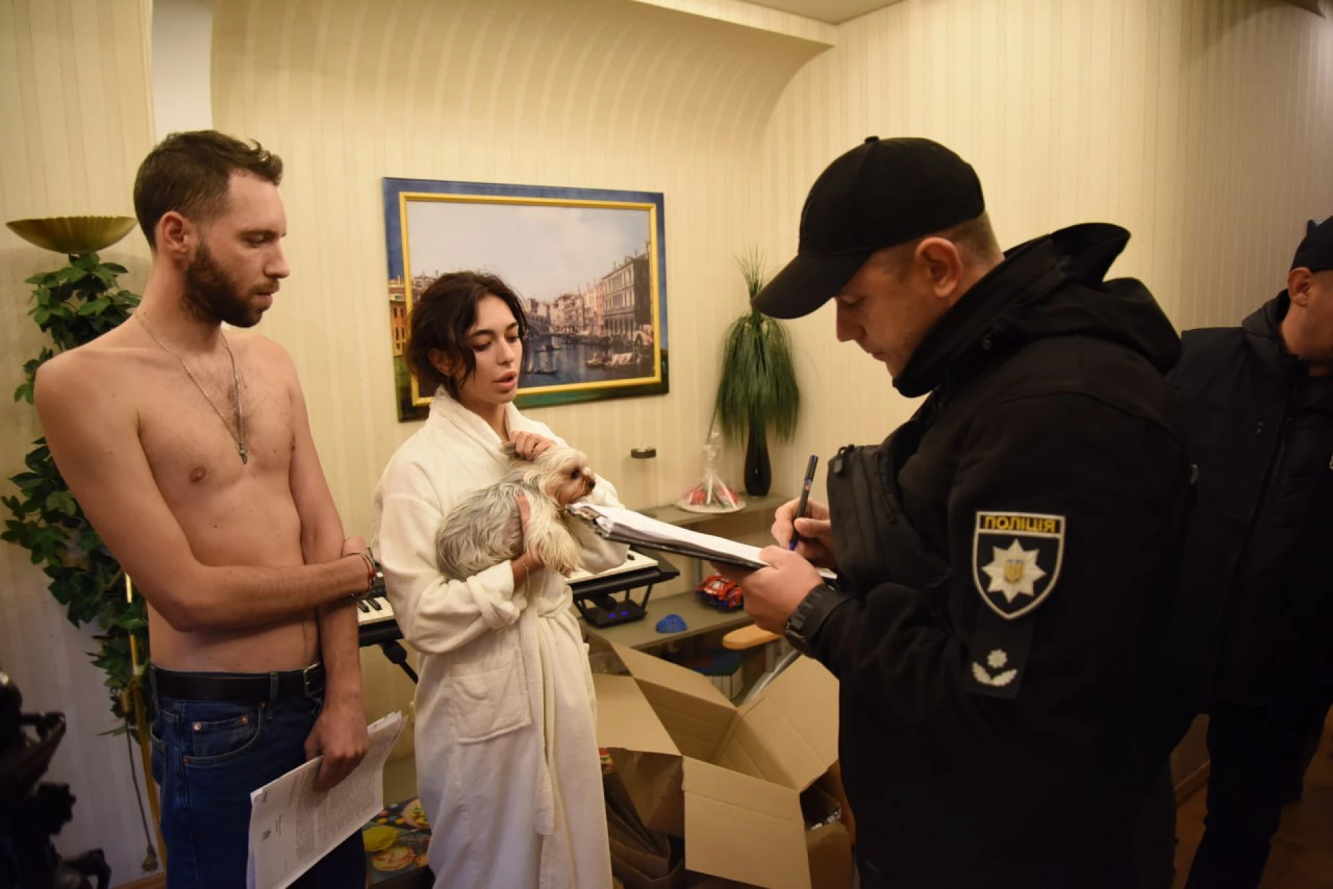 Наркотичний кратом продавали в Україні під виглядом вітамінів, купували молодь і діти