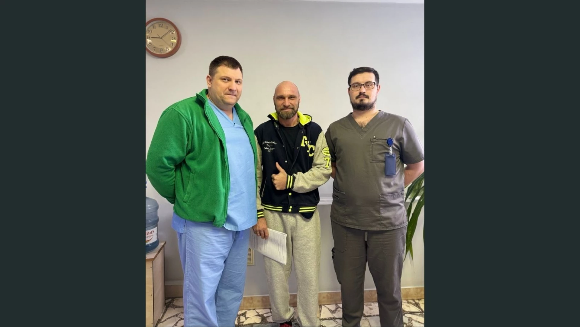 Київські лікарі дістали уламок із малого тазу бійця після мінометного обстрілу