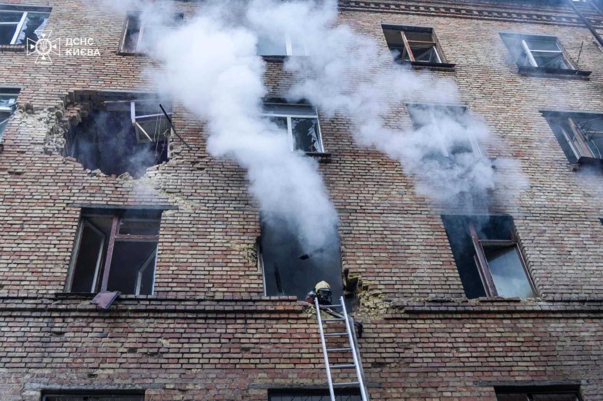 В Києві збільшилась кількість поранених внаслідок атаки рф