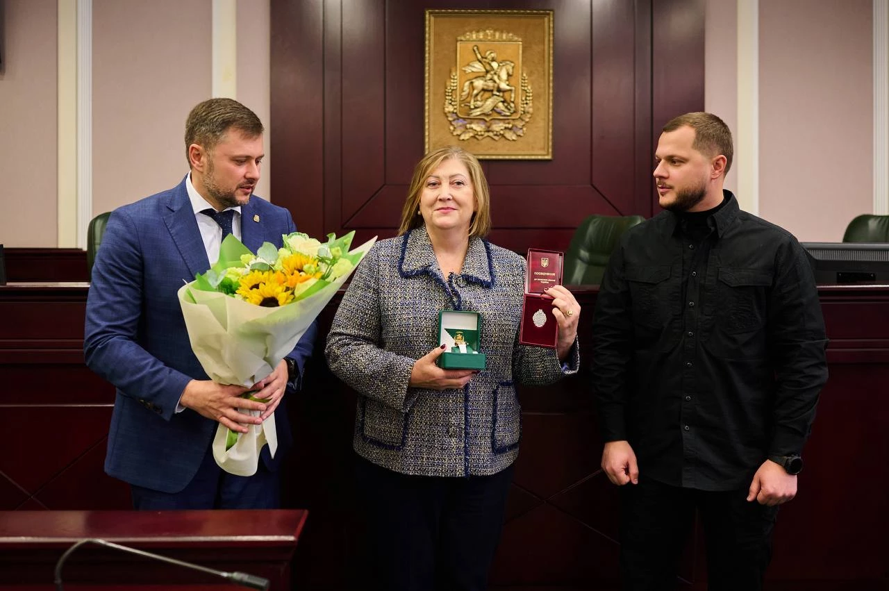 Калашник вручив нагороди «Київська земля — вільна земля» захисникам і громадським діячам області
