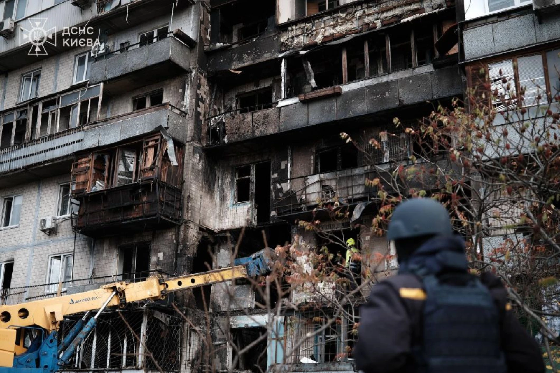 У Києві завершили ліквідацію наслідків ворожого обстрілу