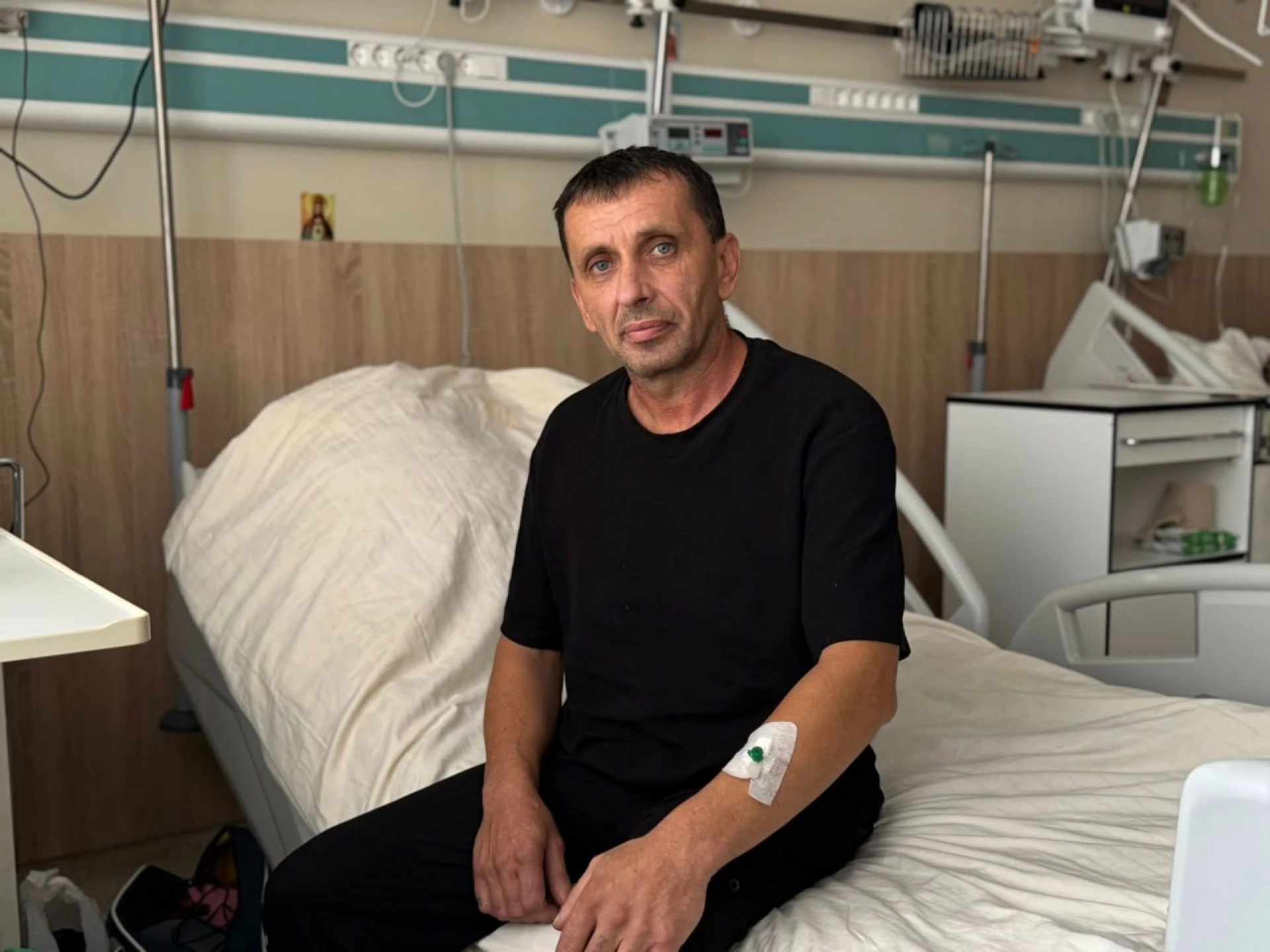 Жителю Львівщини замінили аортальний клапан через невеликий розріз під пахвою