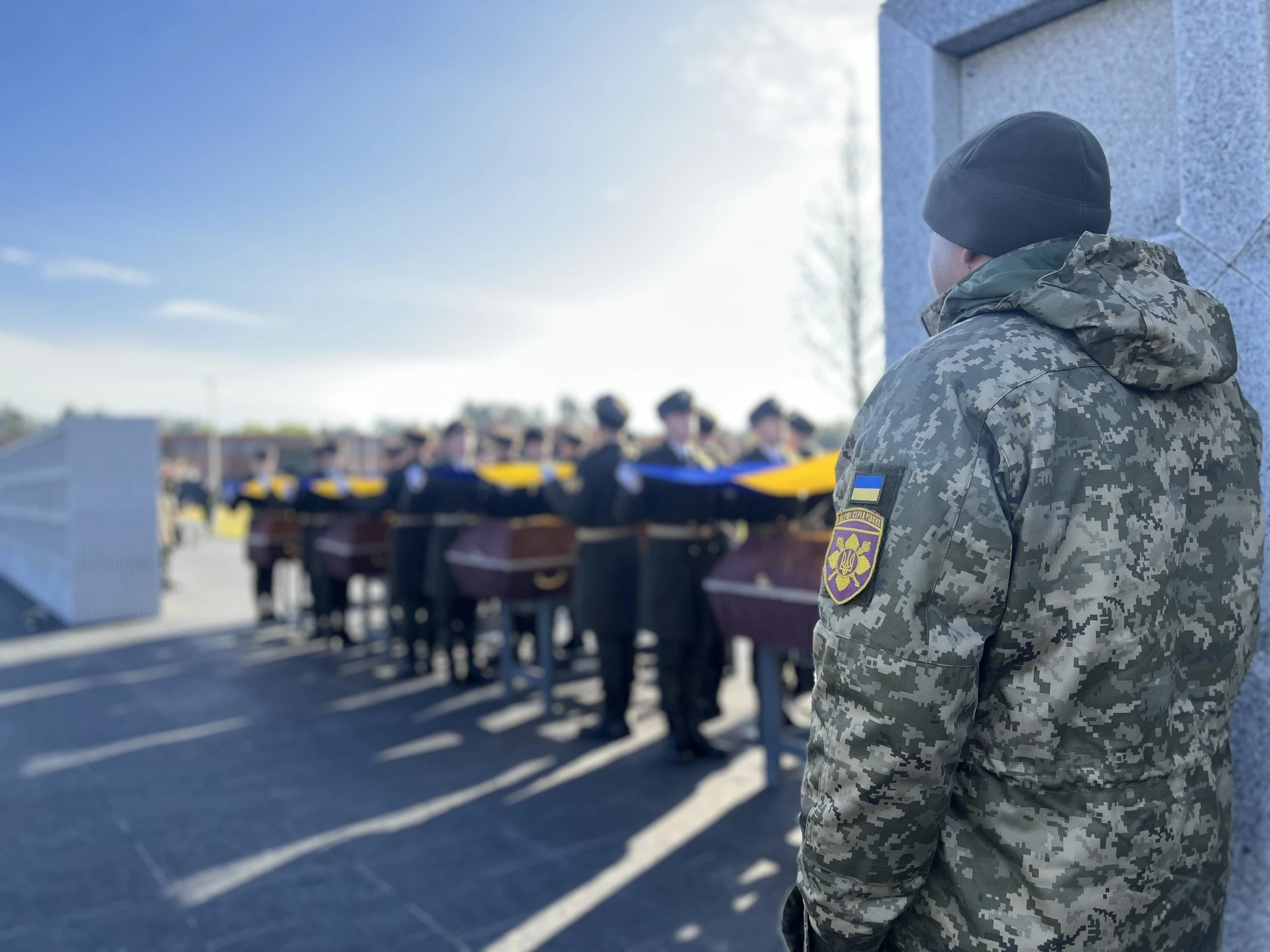 На Національному військовому кладовищі поховали ще 11 невідомих захисників