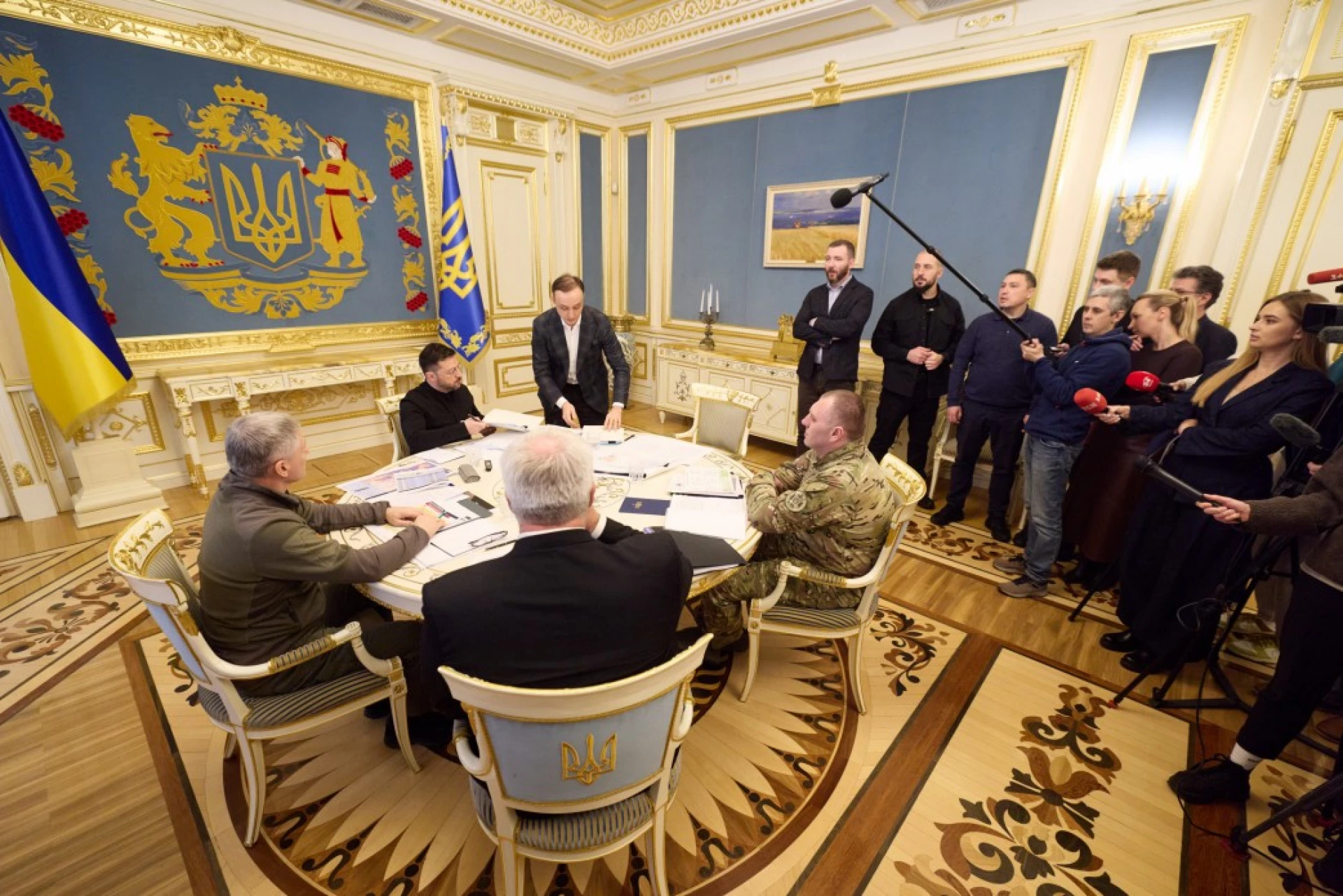 Зеленський підписав нові укази щодо санкцій проти Росії