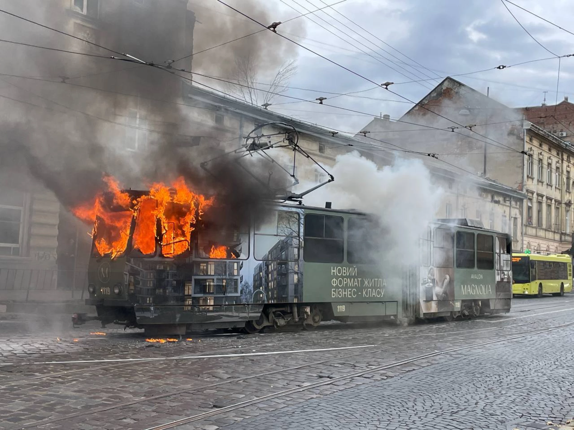 Трамвай горів у Львові