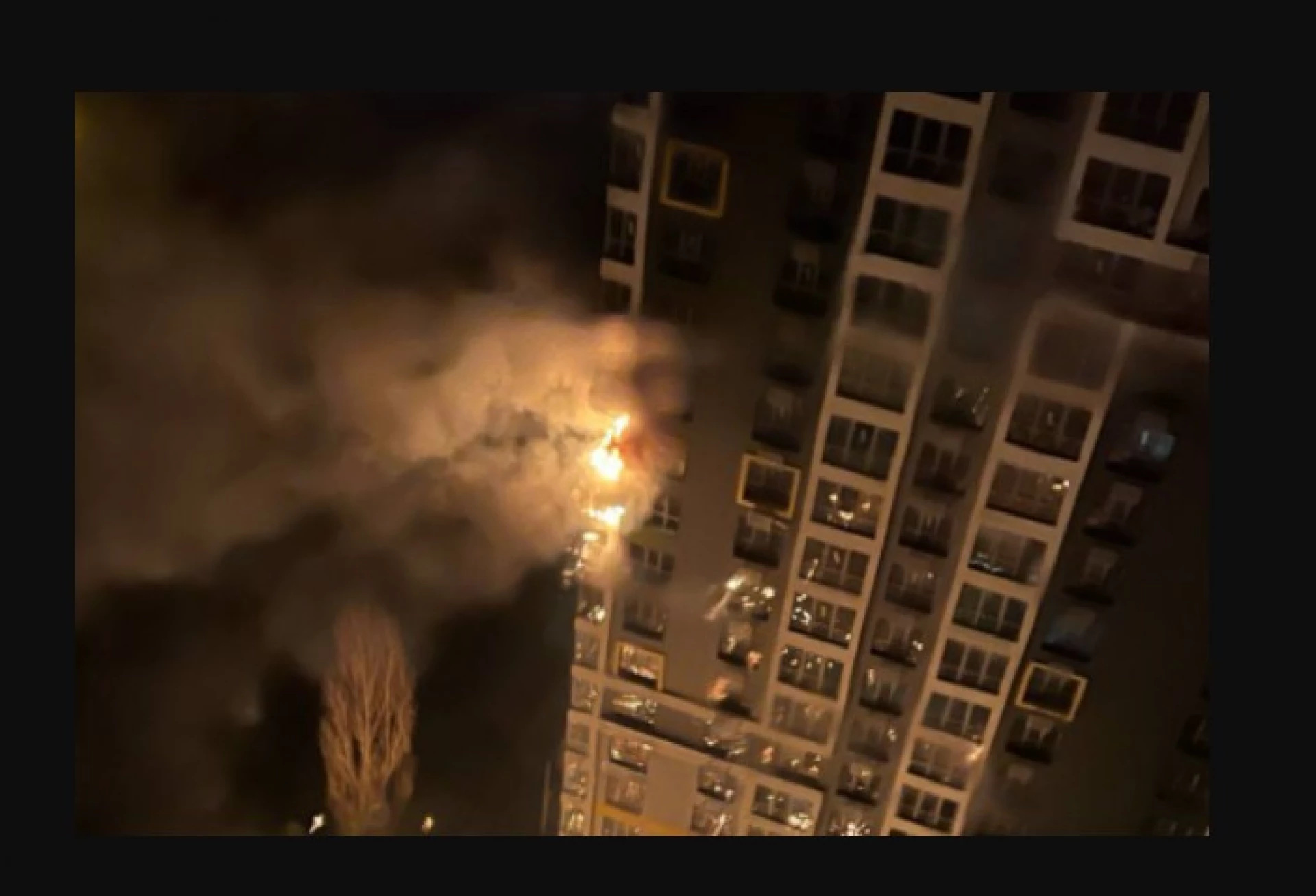 Росіяни б’ють по будинках ракетами: у всіх районах Києва фіксують наслідки масованої атаки