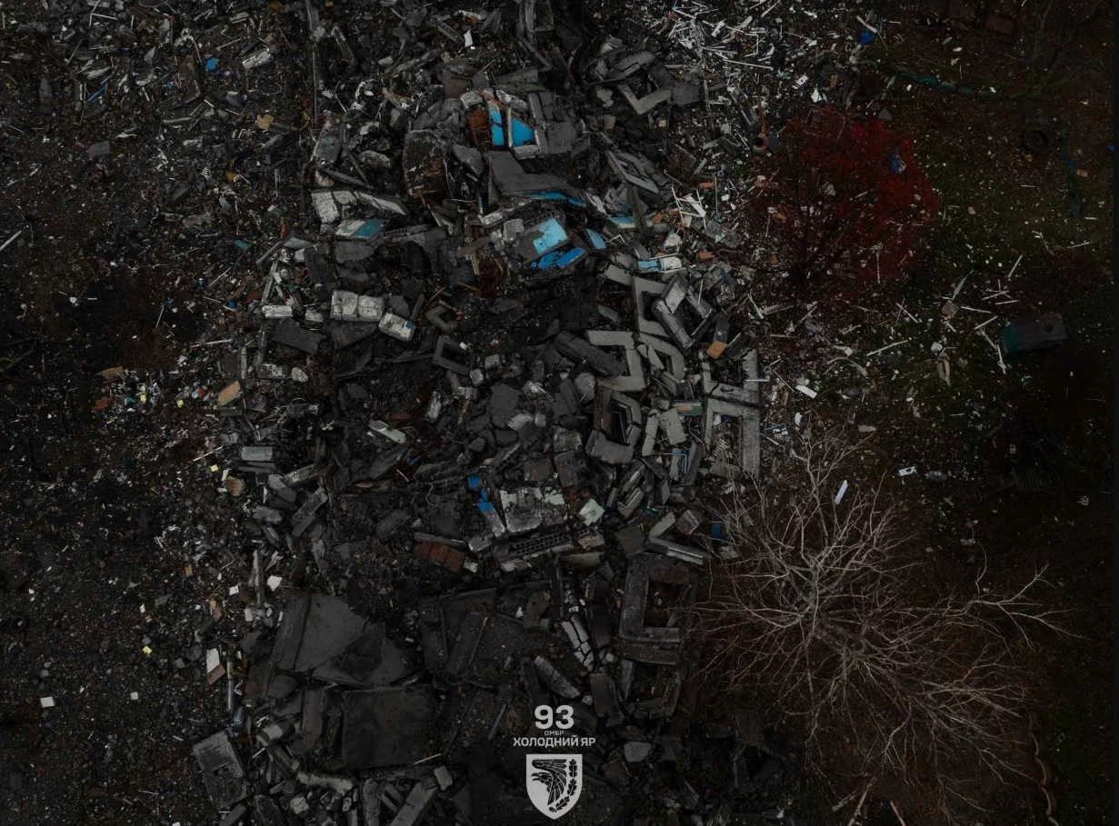 Майже 5 тисяч людей залишається у Костянтинівці, куди рвуться росіяни. Фото з міста