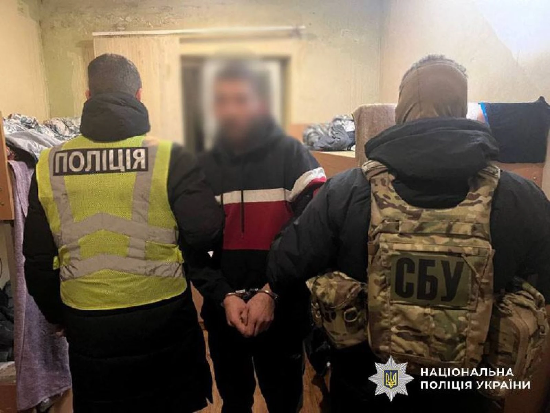 У Києві до 15 років ув’язнення засудили чоловіка, який підпалив релейну шафу Укрзалізниці за завданням рф