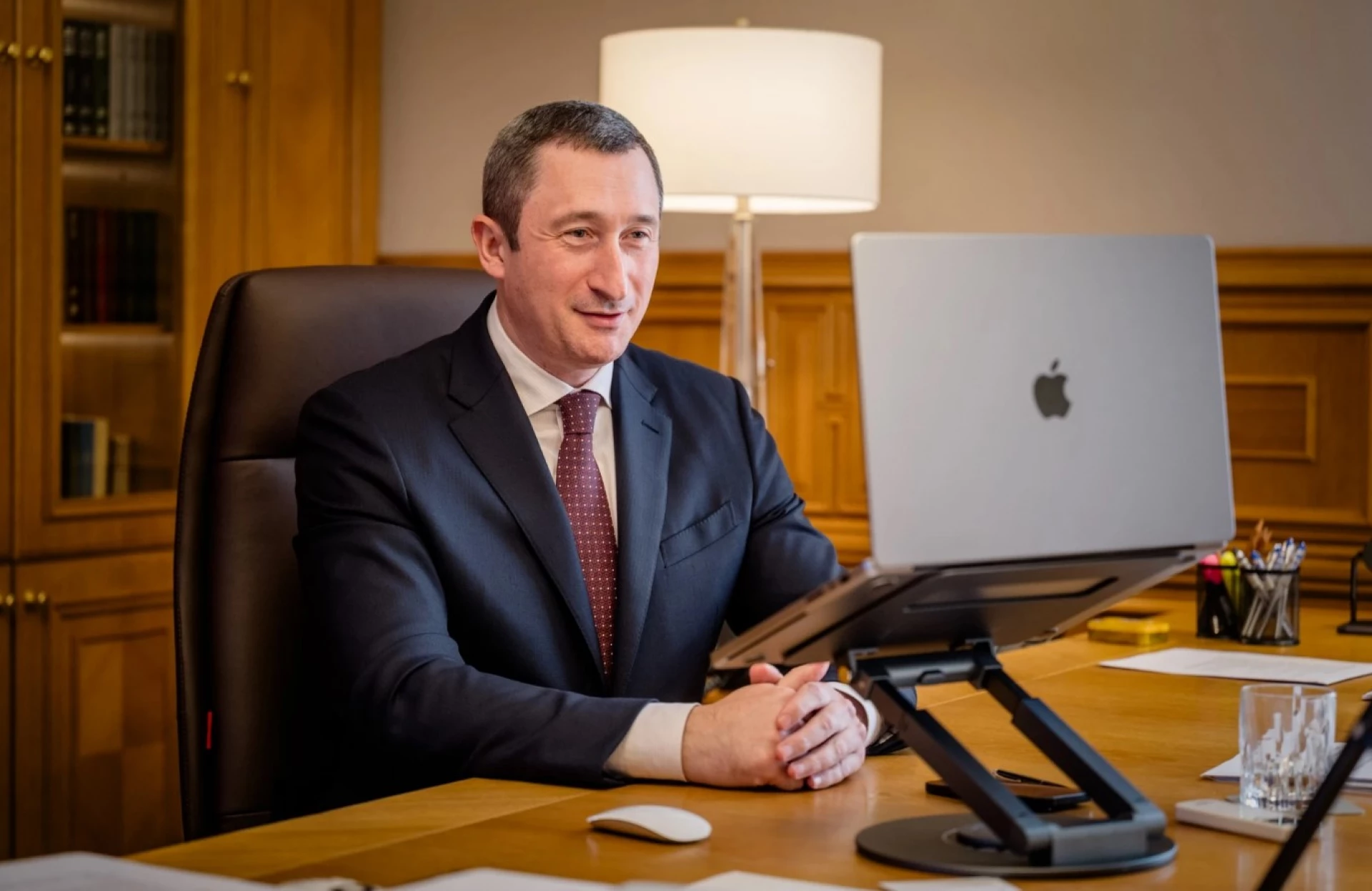 Ексміністра Чернишова відправили під варту