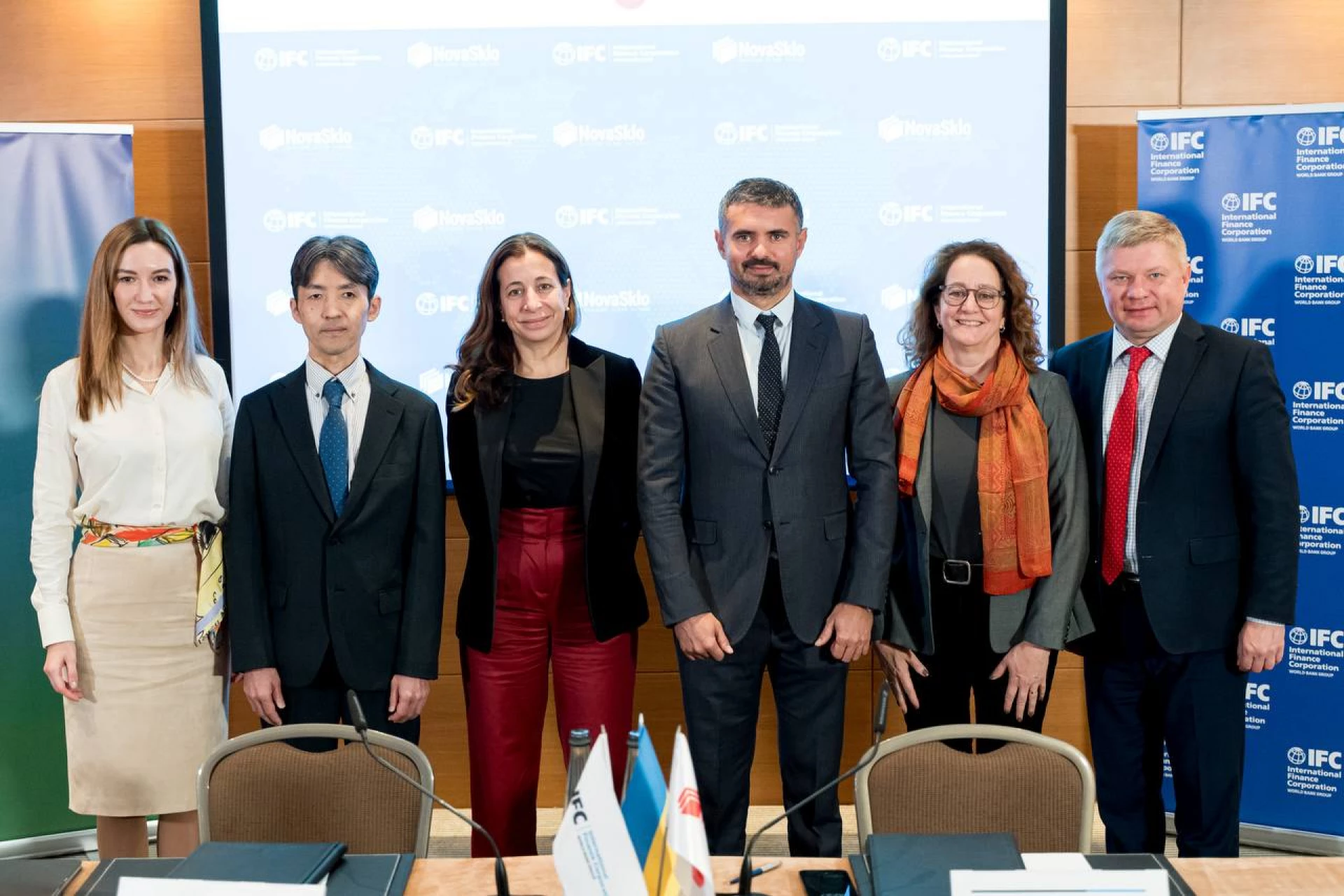 Перший в Україні завод із виробництва флоат-скла з’явиться на Київщині