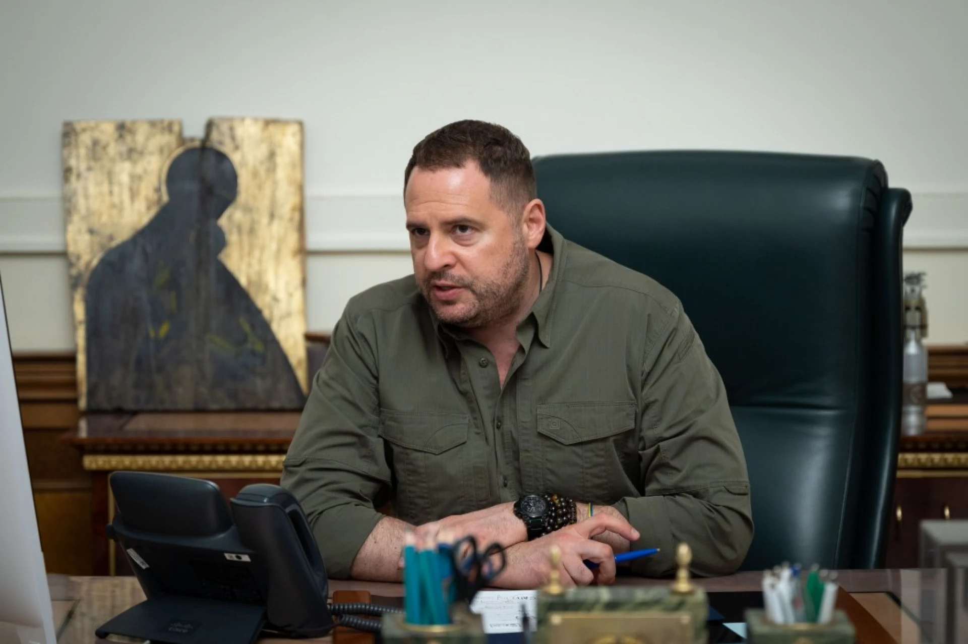 Єрмак прокоментував обшуки