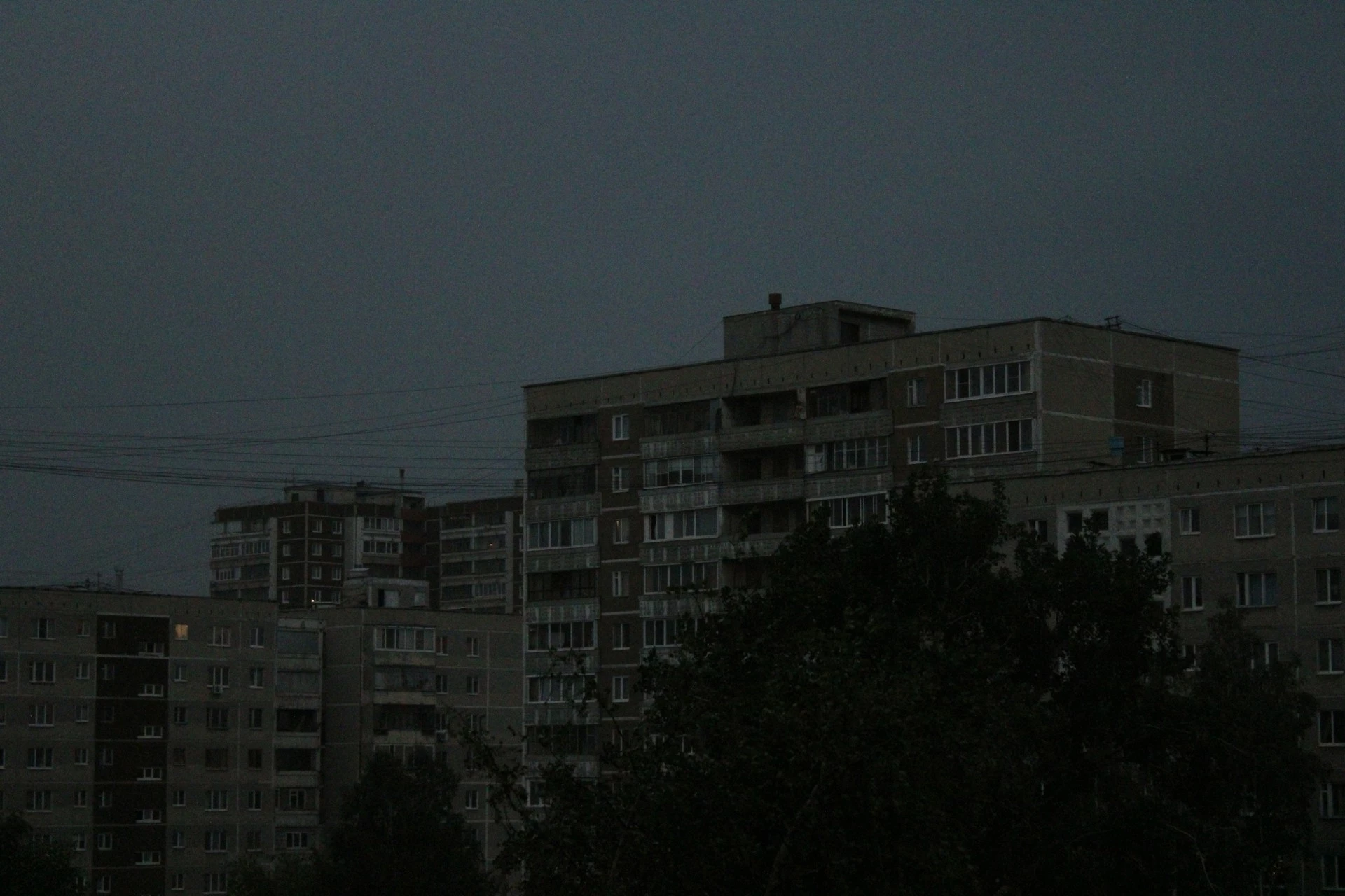 Відключення світла у Києві 29 листопада: оновлений графік для всіх черг