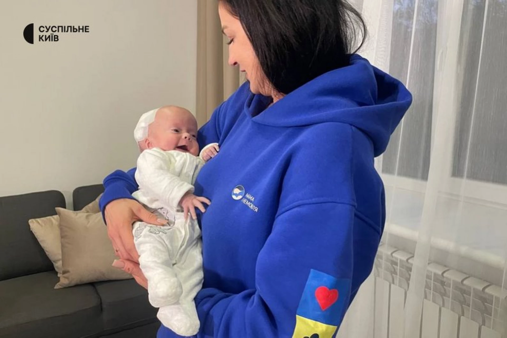 З лікарні виписали 3-місячного хлопчика, мати якого загинула через атаку на Київ