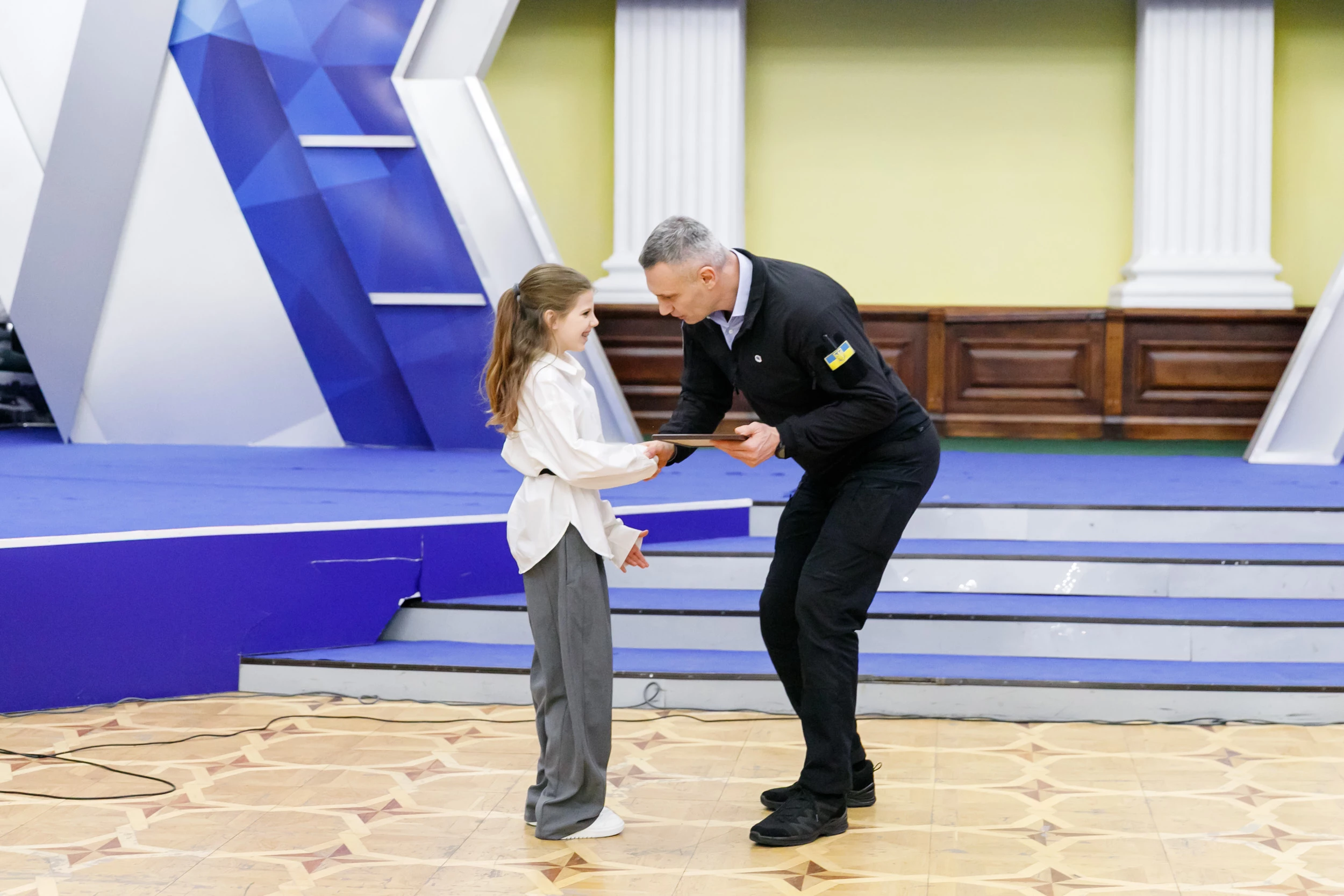 Кличко нагородив талановитих дітей – переможців міського конкурсу «Мистецькі горизонти»