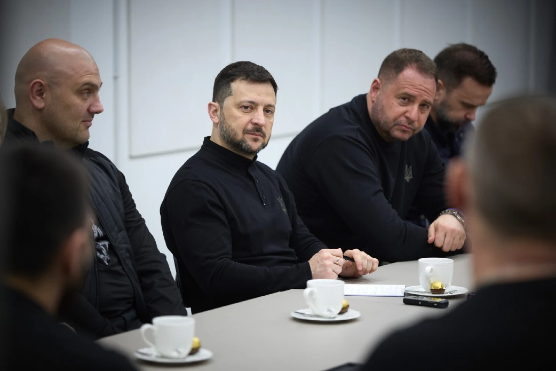 Зеленський сказав, хто може очолити Офіс президента