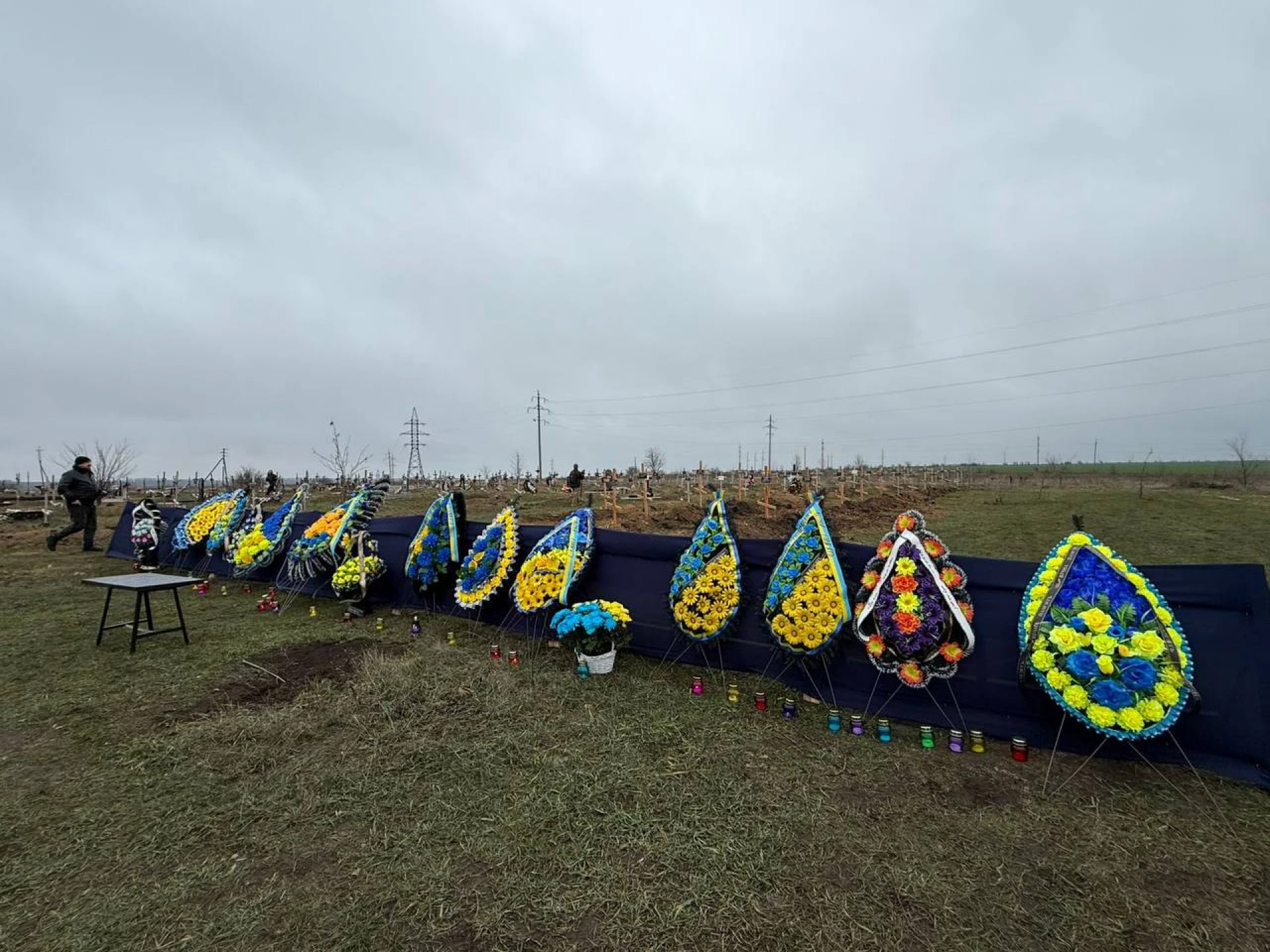 В Ізюмі перепоховали 449 загиблих під час окупації міста росіянами у 2022 році