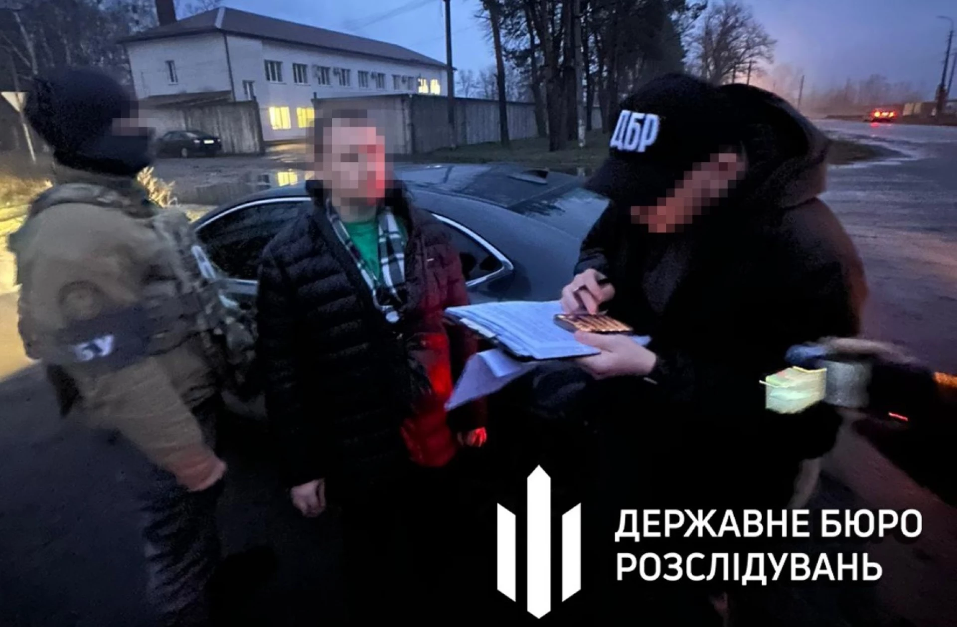 Прокурора окружної прокуратури Чернігівщини затримали з хабарем