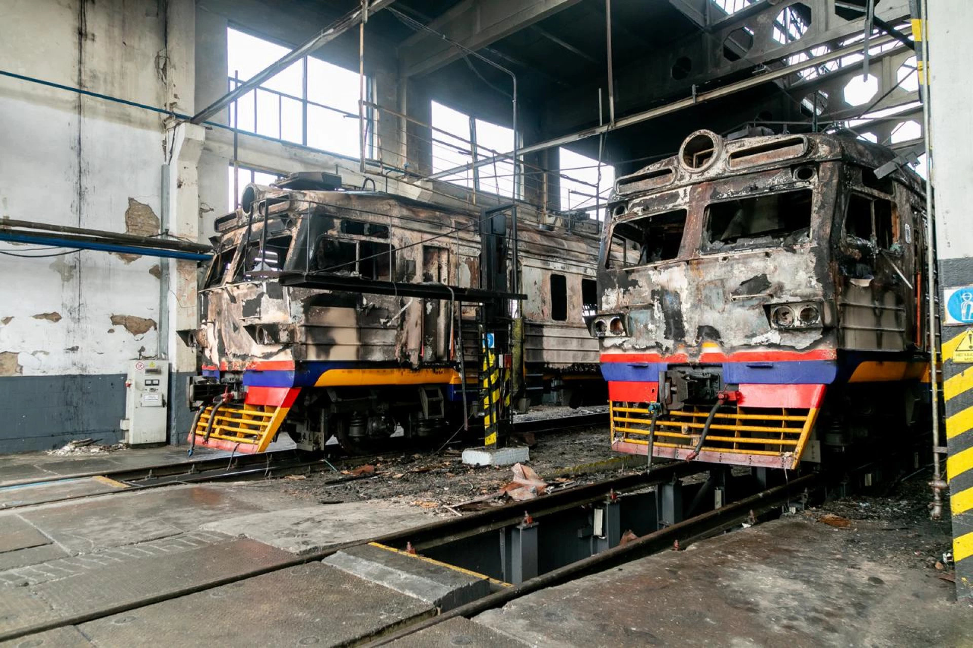 Внаслідок удару РФ по Фастову знищено 27 вагонів поїздів, сума збитків - 300 млн