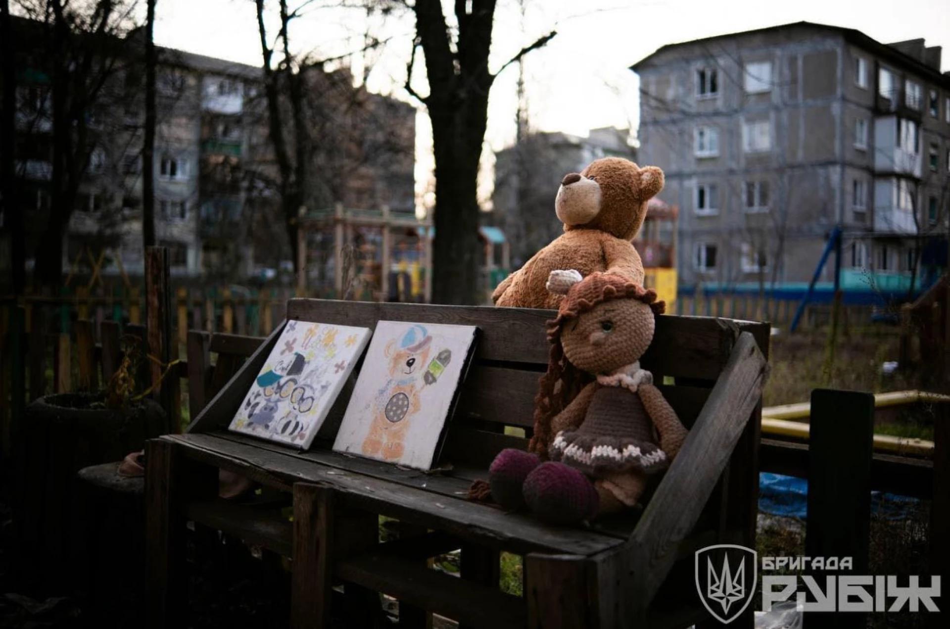 Фото знищеного росіянами Добропілля показала бригада «Рубіж»