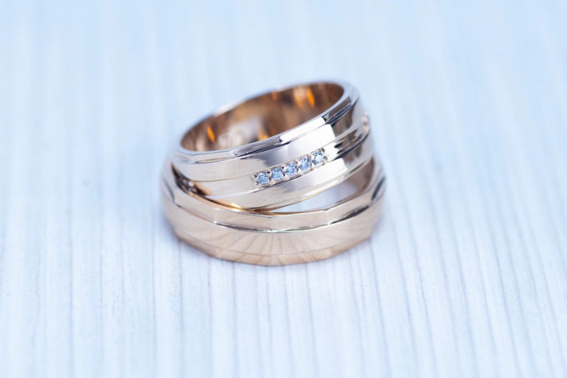 Індивідуальне замовлення ювелірних виробів: як створити унікальну прикрасу в Києві