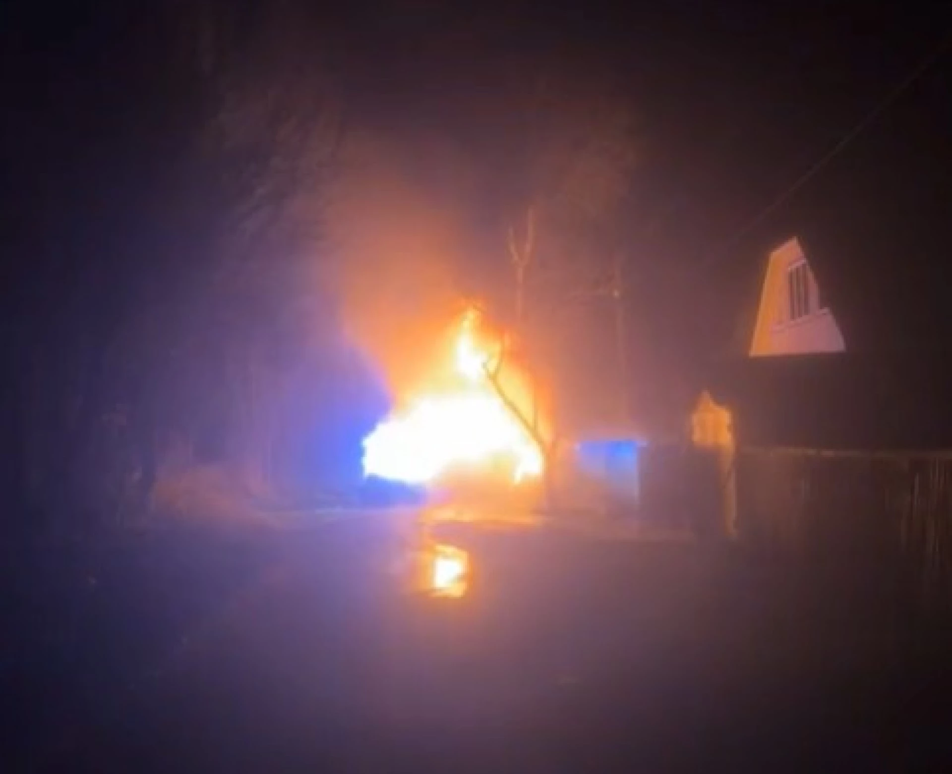 У Корсунь-Шевченківському підірвали авто депутата