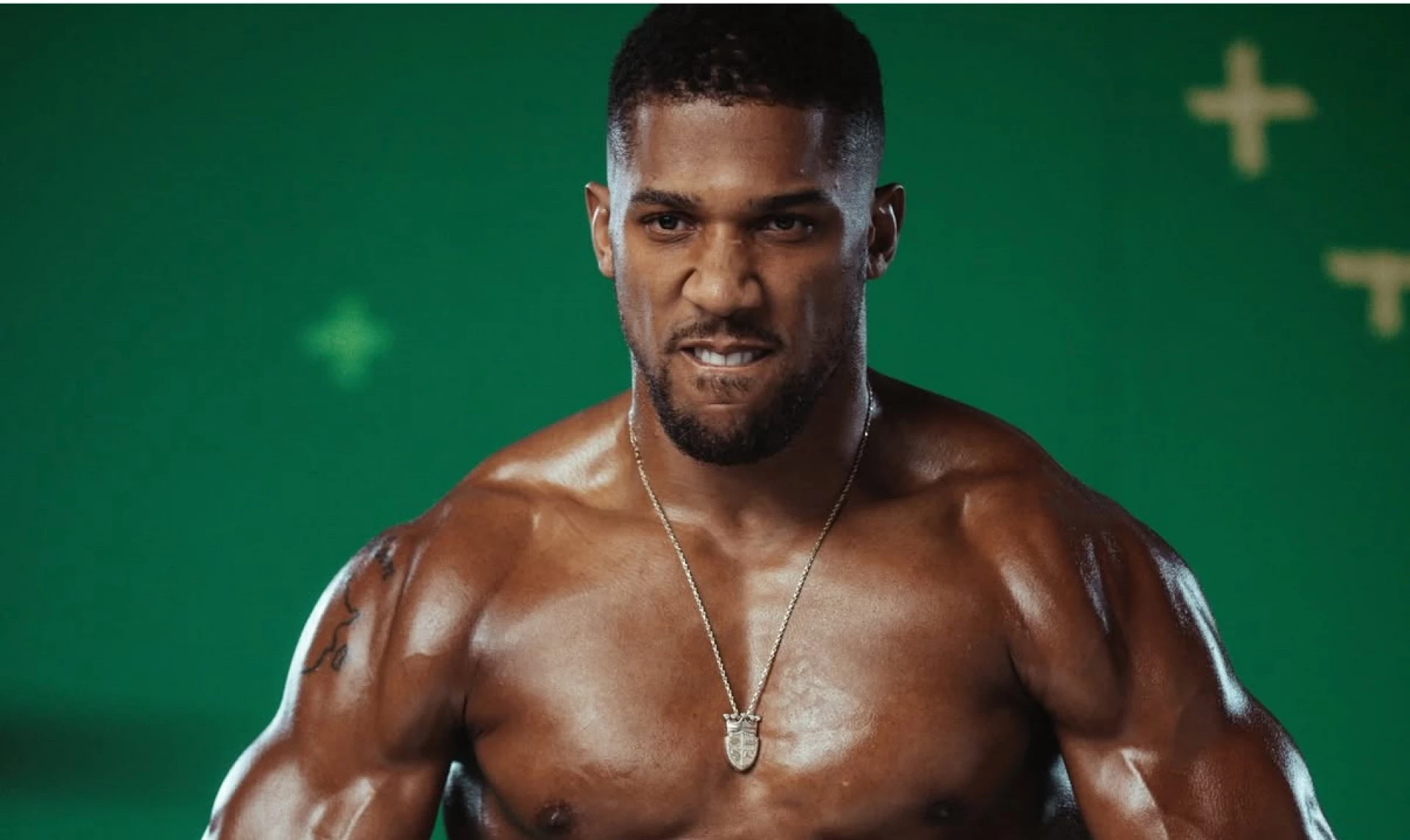 Боксер Ентоні Джошуа постраждав у ДТП в Нігерії