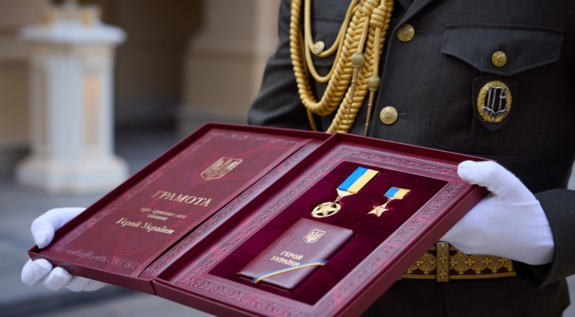 Звання Герой України присвоїли шістьом захисникам