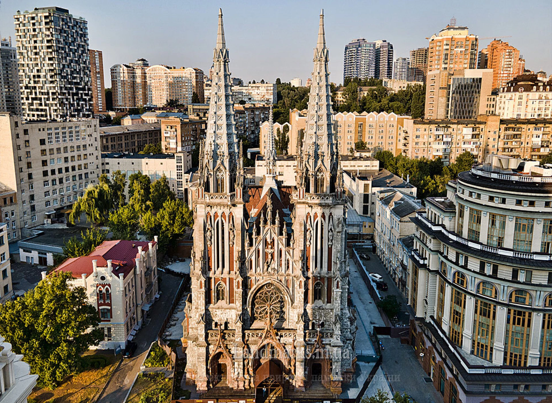 Костел Святого Миколая в Києві передали римо-католицькій громаді