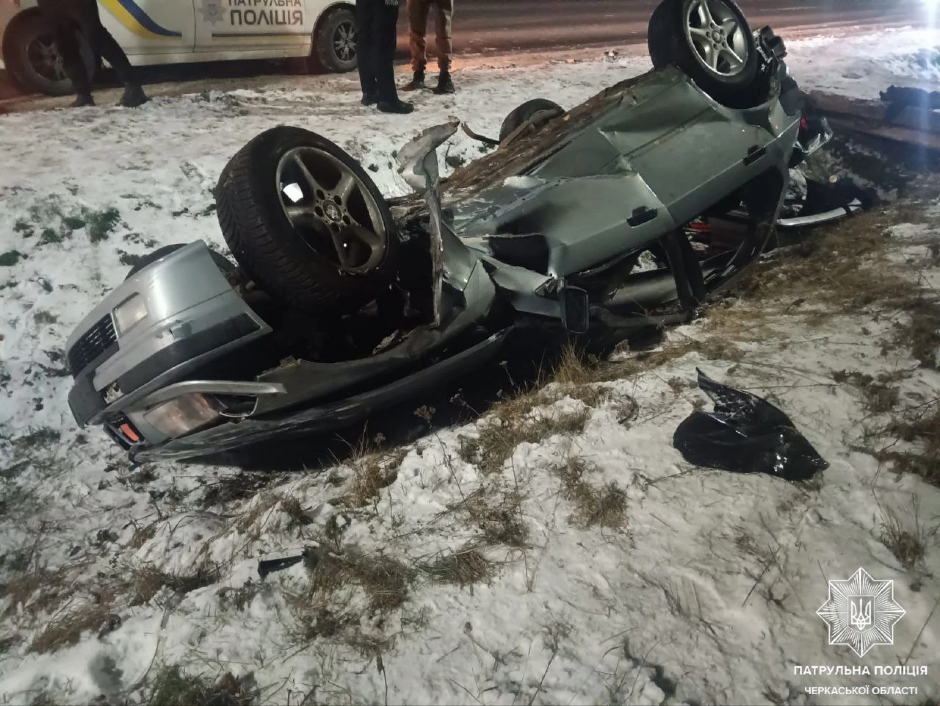 Автомобіль BMW перекинувся у Черкасах, за кермом був неповнолітній