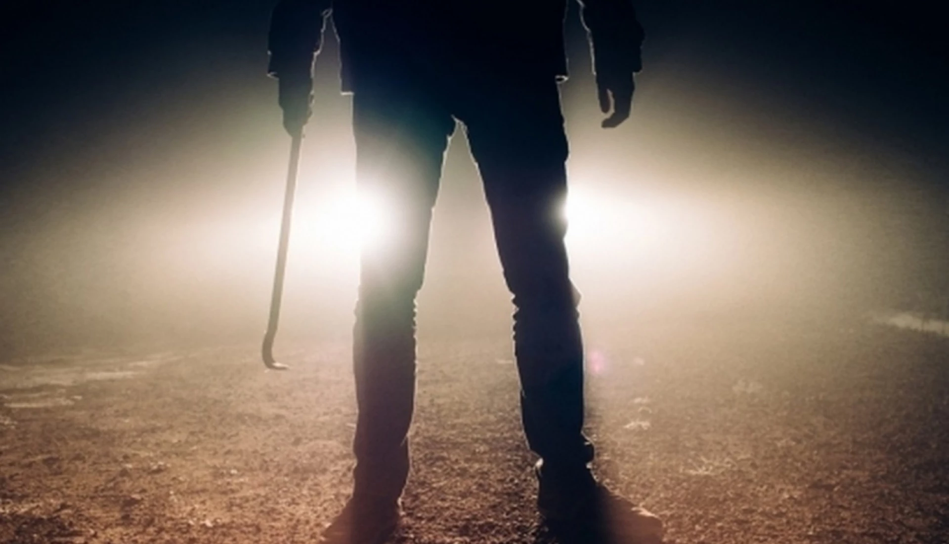 У Черкасах чоловік трощив автомобілі ТЦК