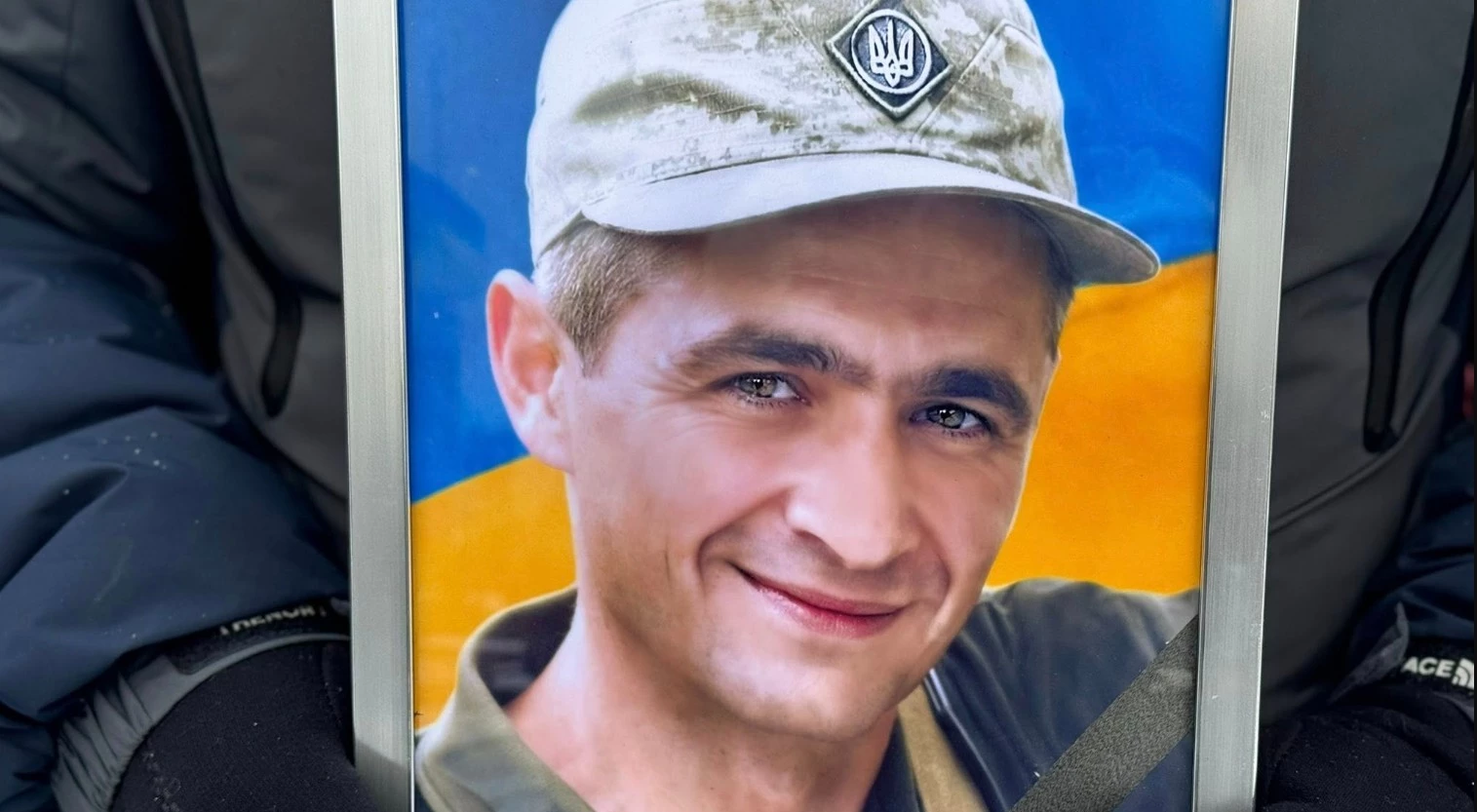 У Черкаській області попрощалися зі снайпером, який загинув на Курському напрямку