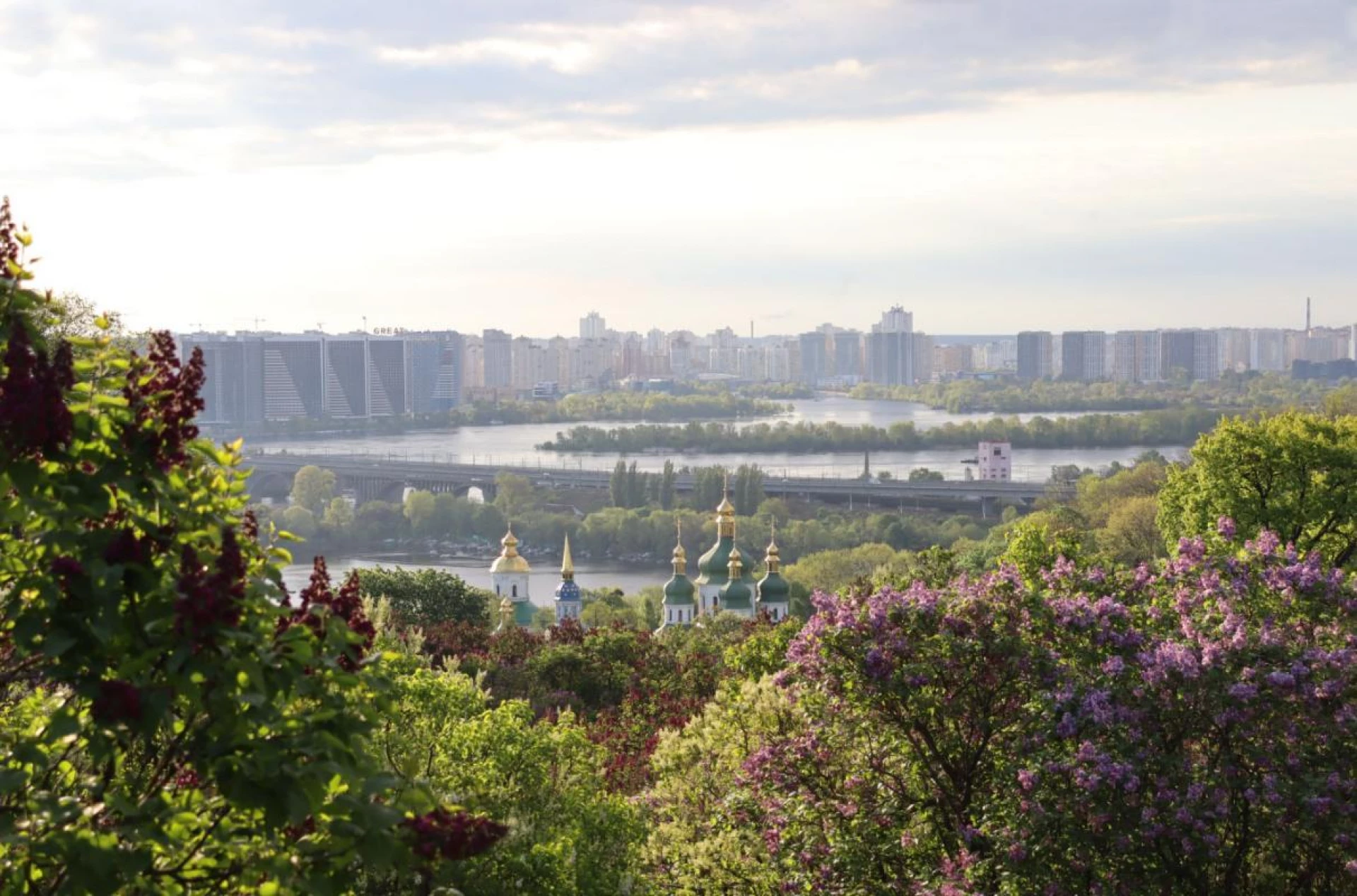 Місто пам’яті й сили: відомі цитати про Київ