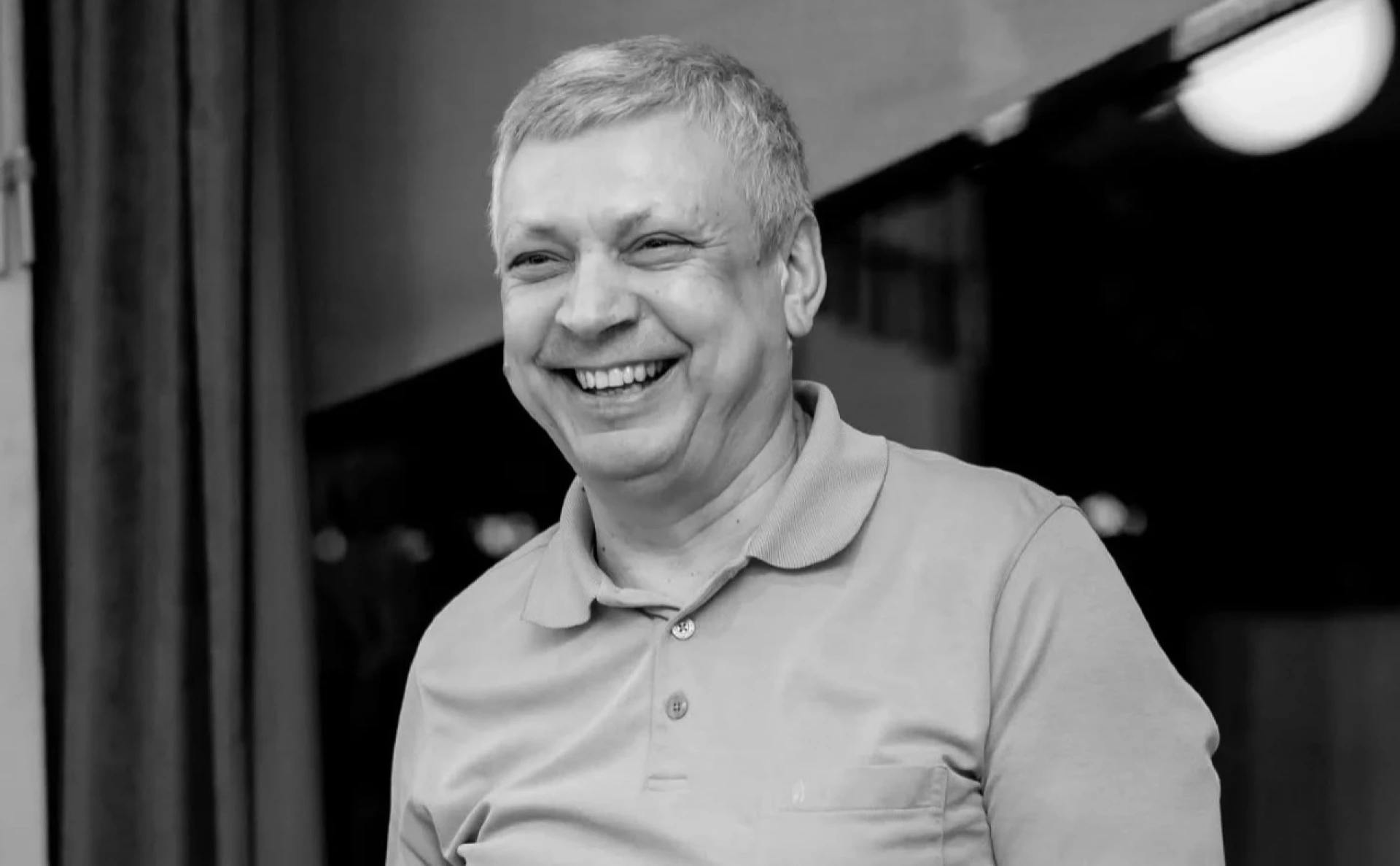 Українці просять присвоїти звання Героя України медику, який загинув, рятуючи людей під час обстрілу Києва