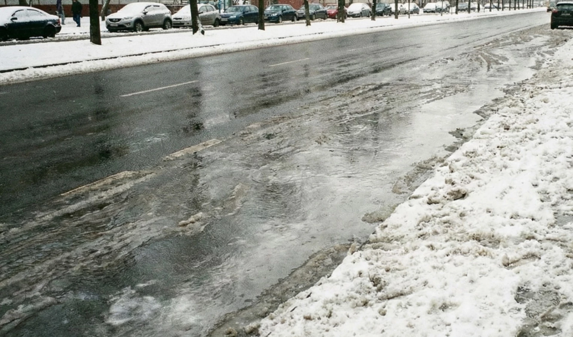 На дорогах Черкащини спостерігається ожеледиця