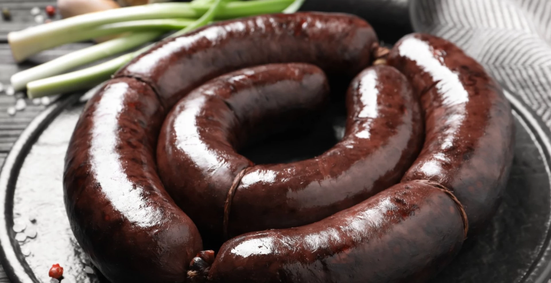 Жителька Черкащини захворіла на ботулізм після вживання домашньої кров’яної ковбаси