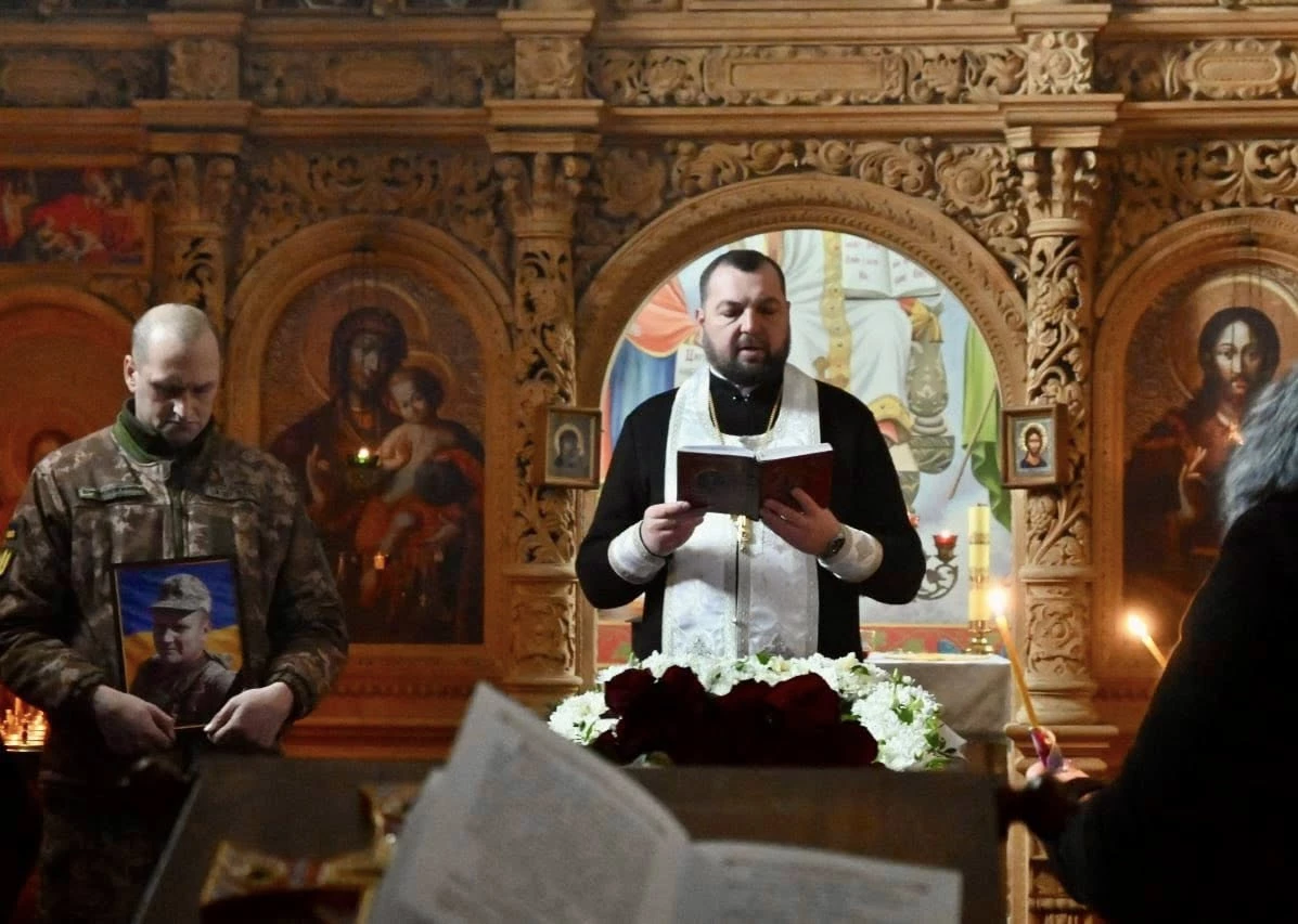 У Чигирині попрощалися з оператором дронів Vampire Андрієм Литвиненком