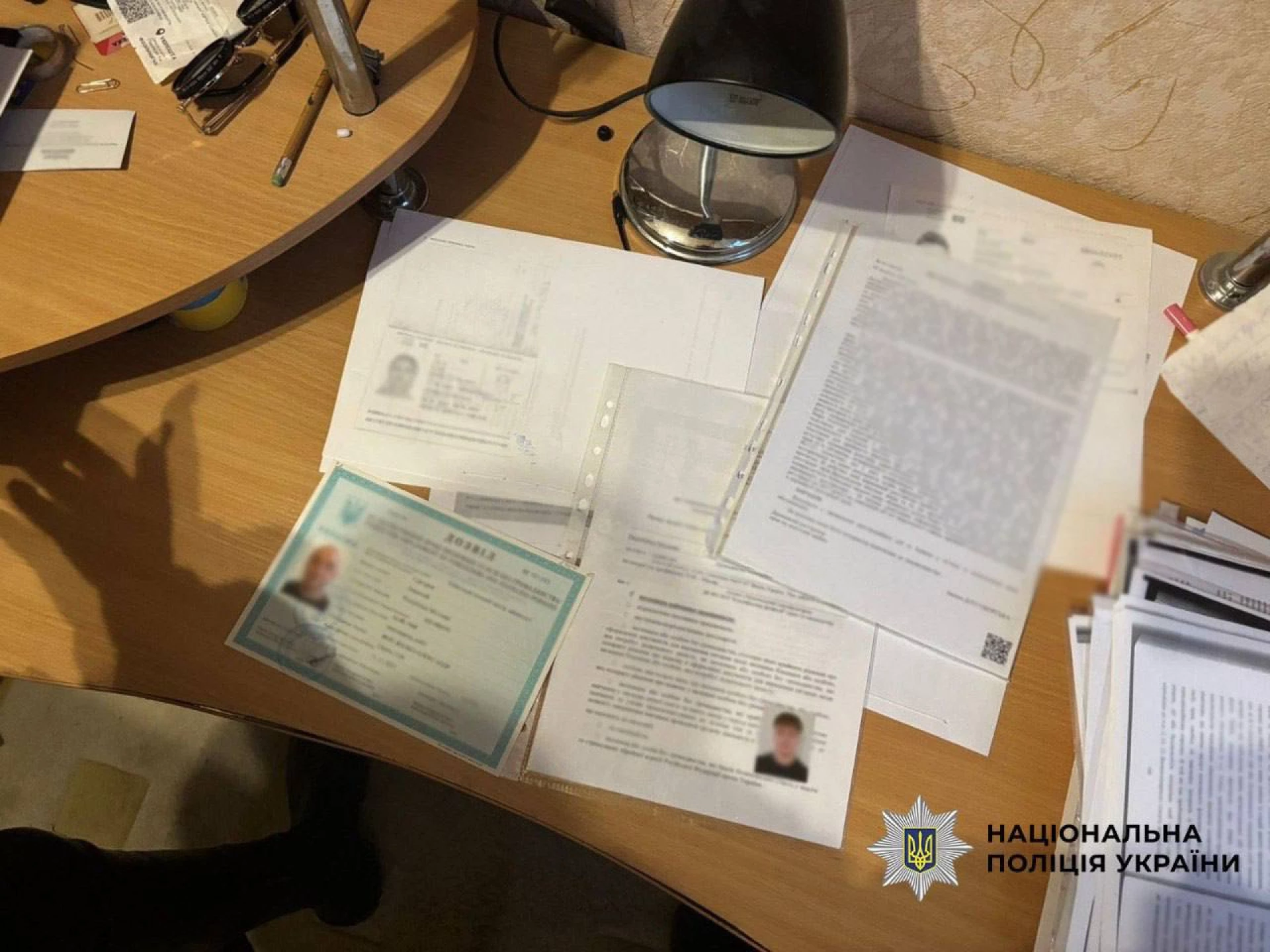 У Києві викрили псевдоволонтерську схему легалізації іноземців
