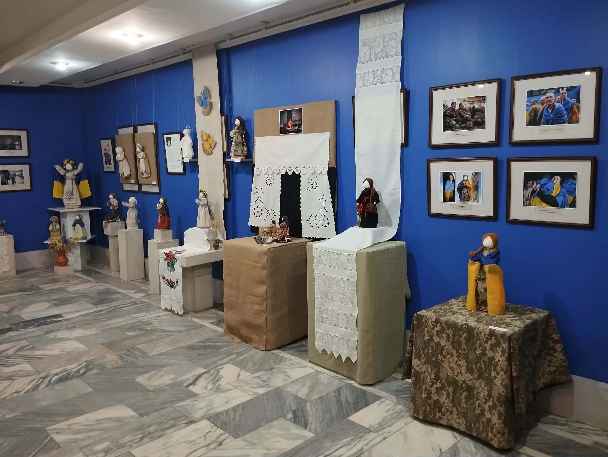 Лялькарка відкрила персональну виставку у музеї Богдана Хмельницького на Черкащині