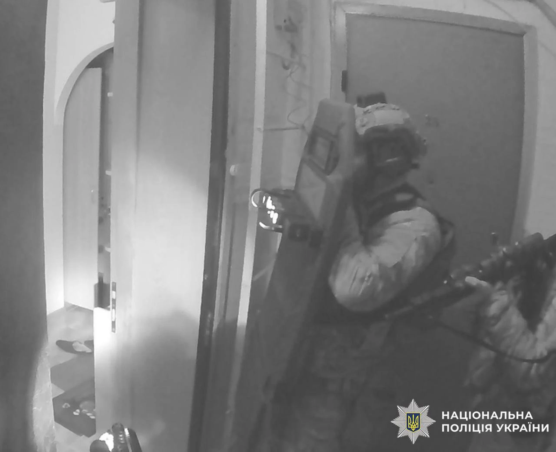 Теракт під прикриттям волонтерства: поліцейські Києва спільно з СБУ затримали агентів РФ