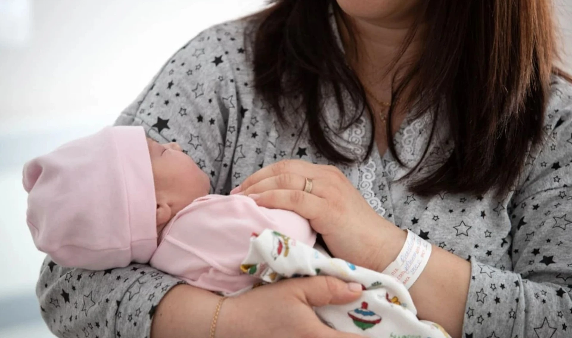 18 дівчаток і 8 хлопчиків народилися у Черкасах протягом тижня