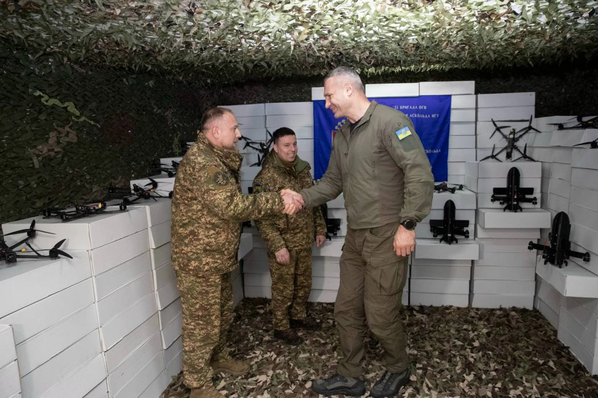 Київ передав 1200 БпЛА бійцям 25-ої бригади Нацгвардії