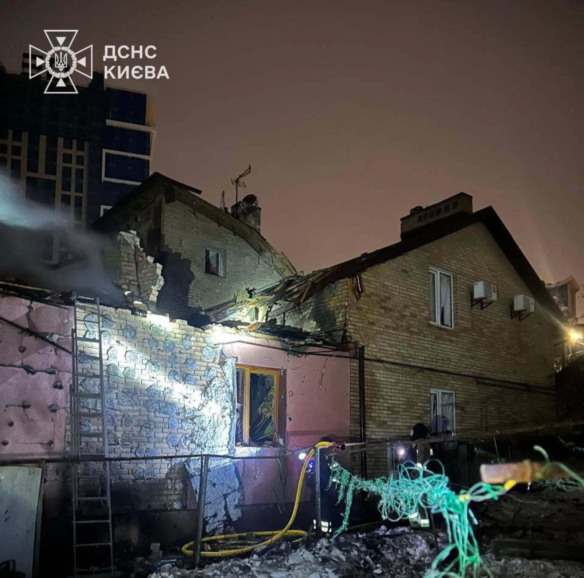 Вибухи у Києві: що відомо про наслідки атаки рф