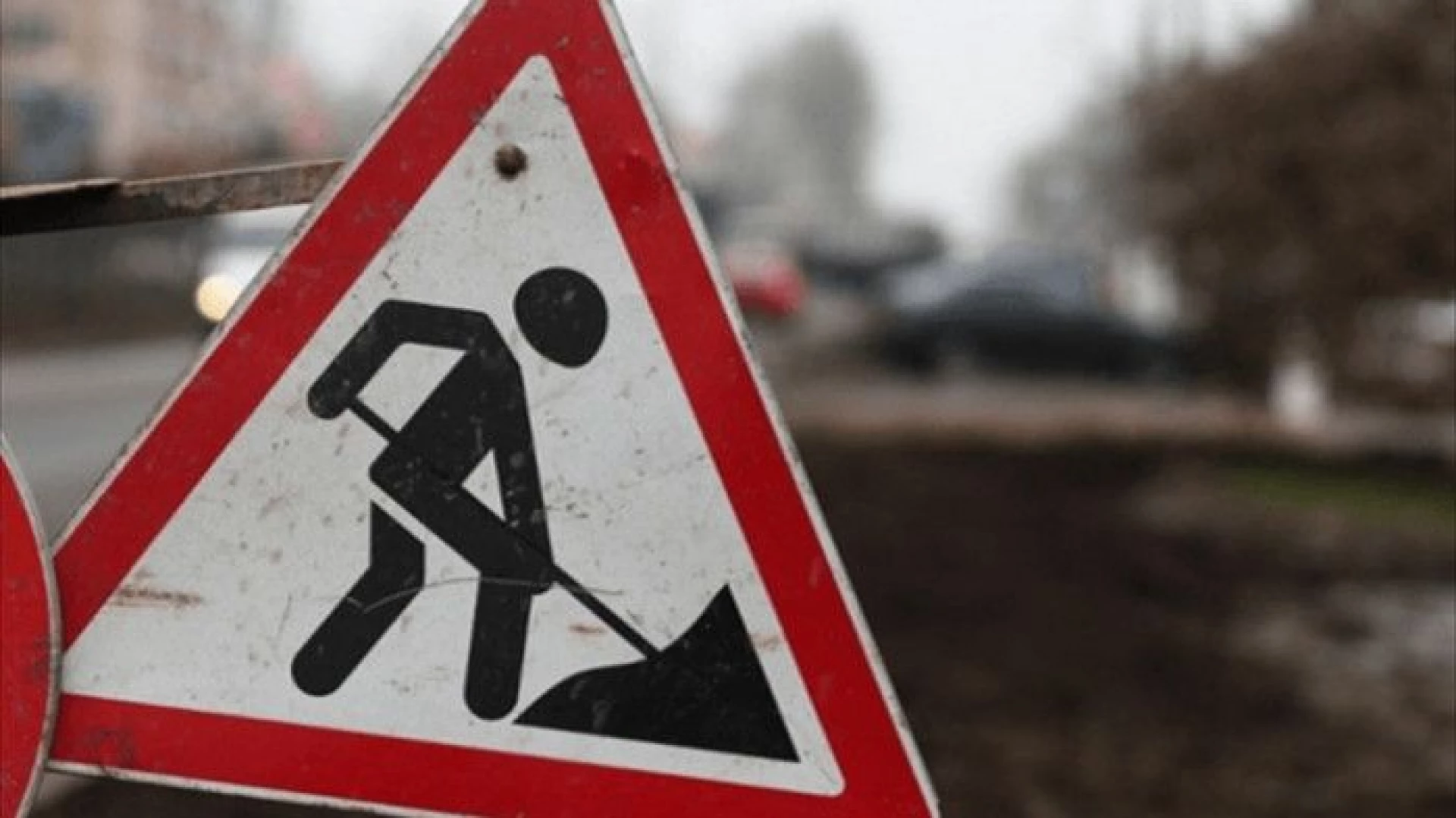 Сьогодні та завтра в Києві частково обмежать рух на низці мостів