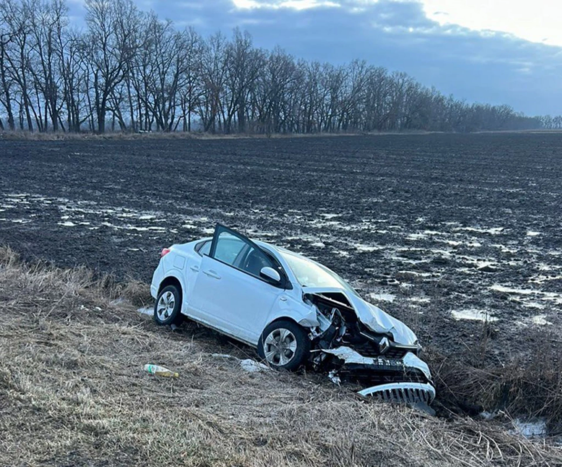 На Черкащині внаслідок ДТП загинув чоловік, ще двох осіб госпіталізували